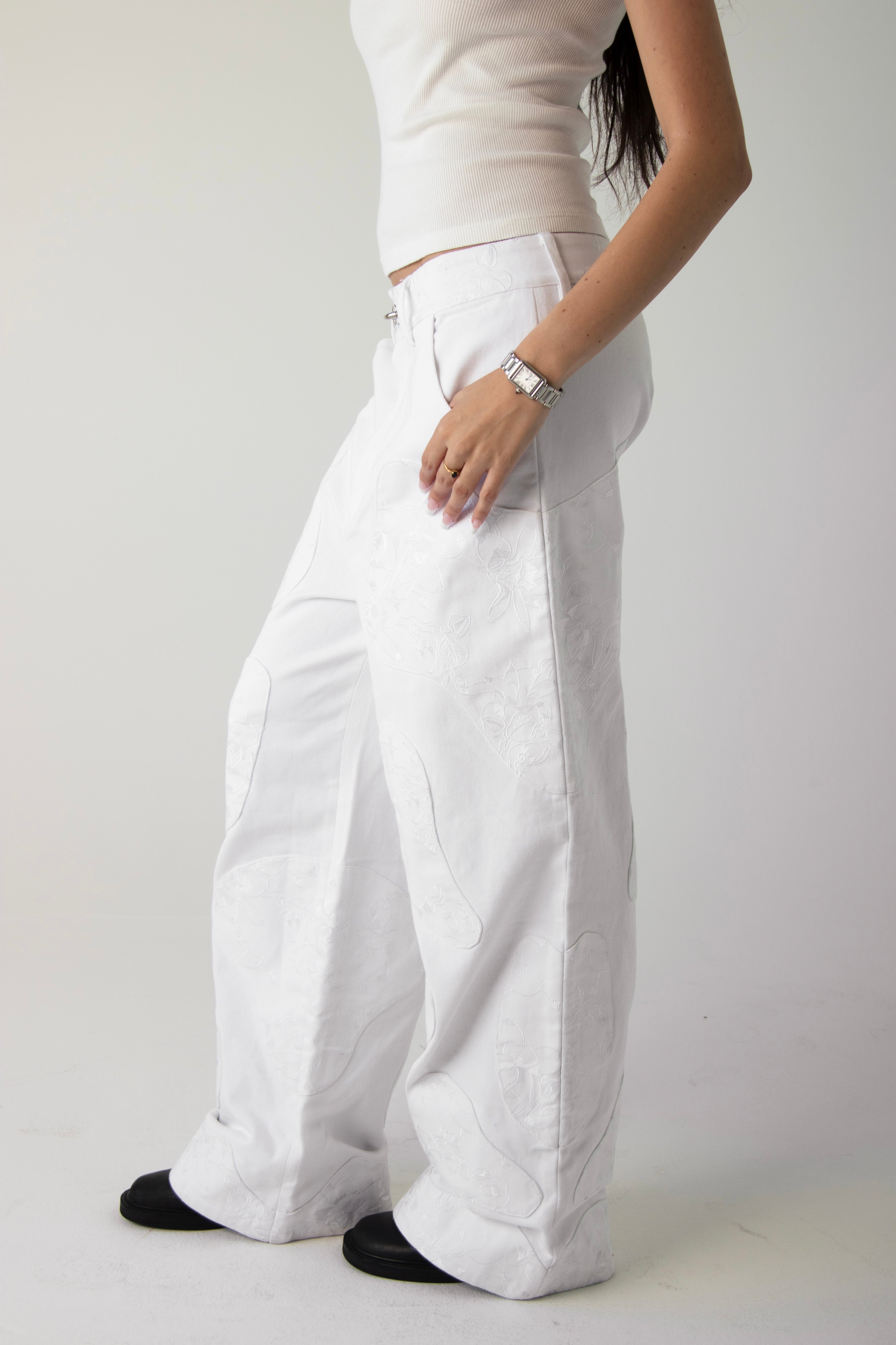 SHATTERED PORCELAIN DENIM (WHITE)